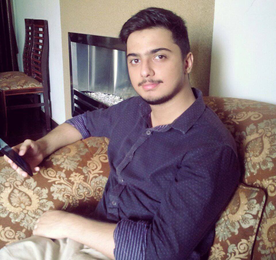 graphics-designer-tayyab